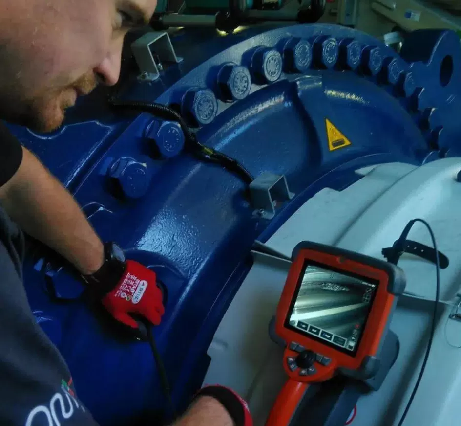 transmission-system-inspection-a-complete-guide-to-industrial-borescope-diagnostics-for-gearbox-and-drivetrain-maintenance.jpg